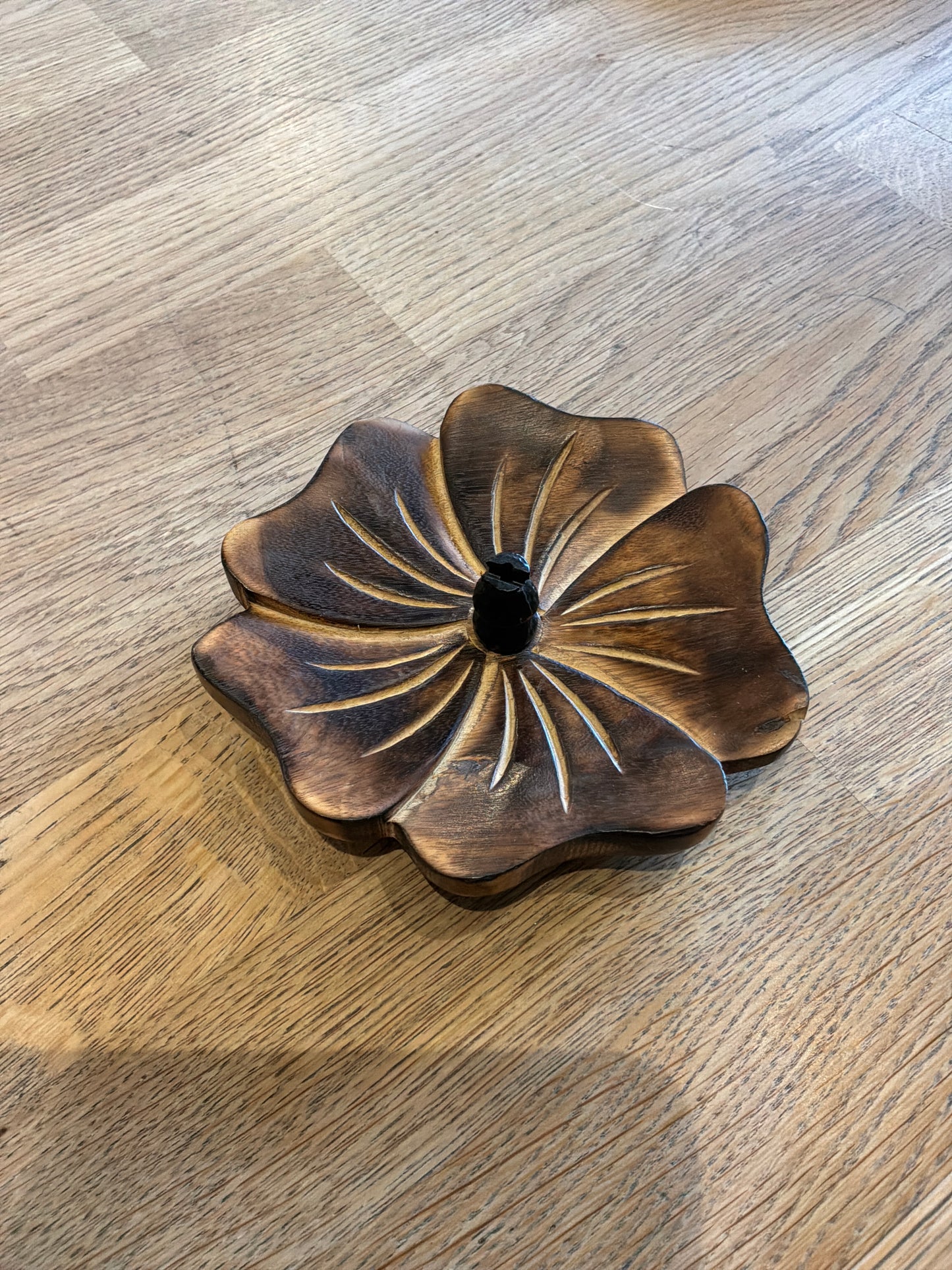 Flower Plate Wood Incense Burner